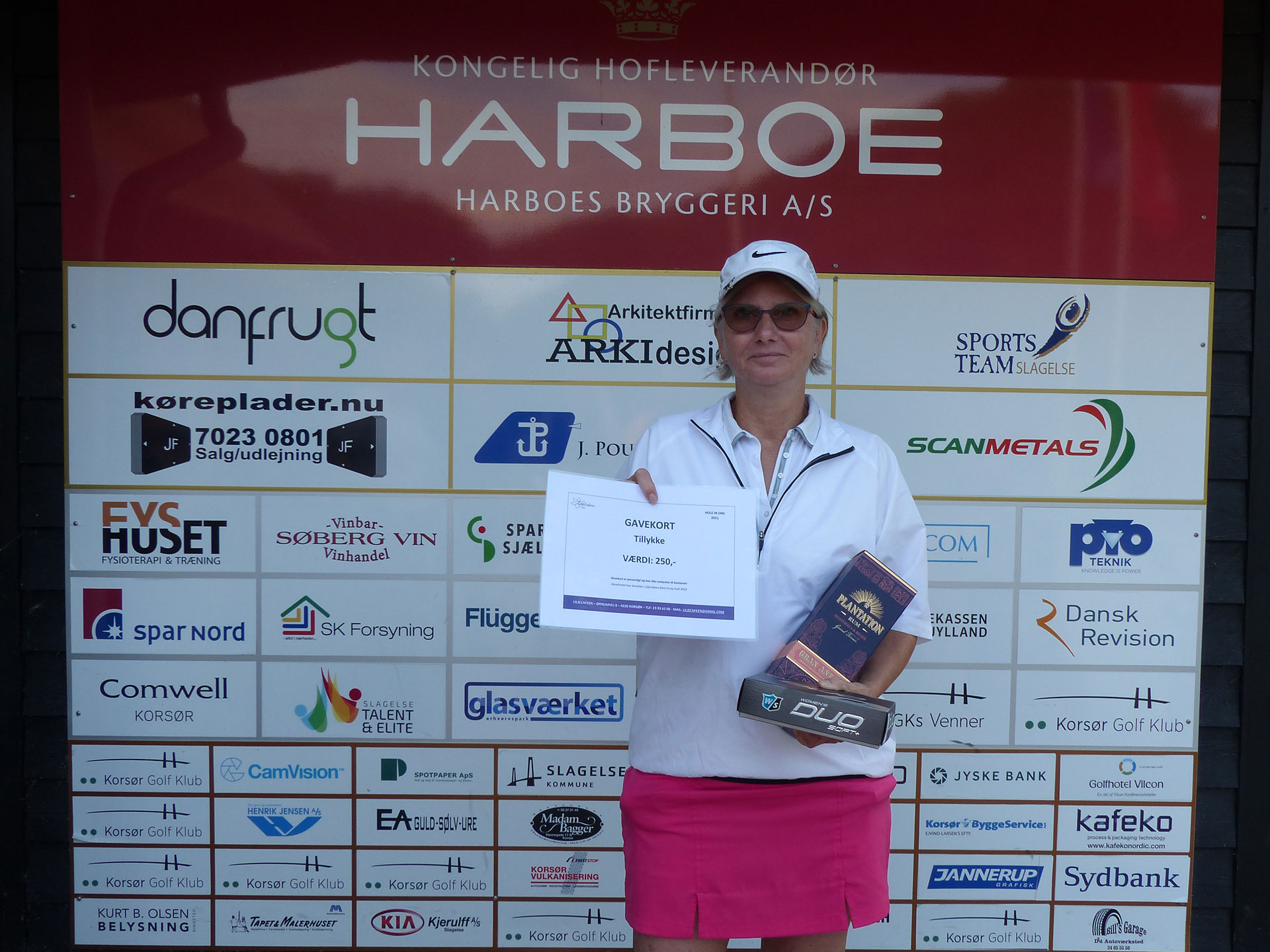 hole-in-one-jytte-mortensen-1920x1440