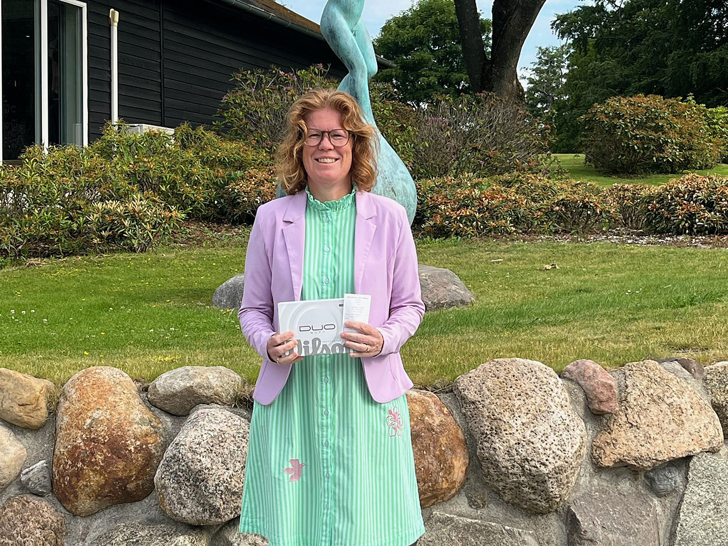 hole-in-one-mette-b-1440x1080 Hole in One 2026 - Mette Booker